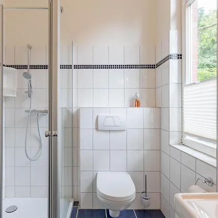 Mohnblume Haus Sommergarten * Вик-ауф-Фёр