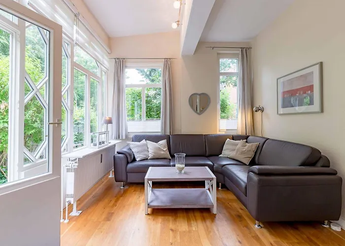 Mohnblume Haus Sommergarten * Вик-ауф-Фёр